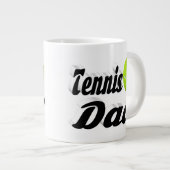 Tennis Dad halve text Giant Coffee Mok (Voorkant rechts)