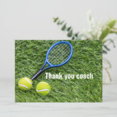 Tennis Hartelijk dank, coach met racket op groen Bedankkaart (Staand voorkant)