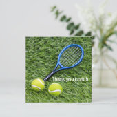 Tennis Hartelijk dank, coach met racket op groen Bedankkaart (Staand voorkant)