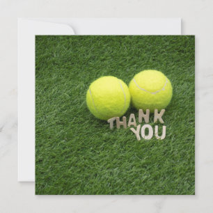 Tennis Hartelijk dank voor uw kaart op groen gras