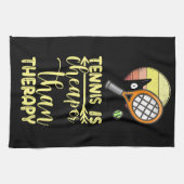 Tennis is goedkoper dan therapie theedoek (Horizontaal)