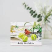Tennis-kerstfeestkaart met bal en racet briefkaart (Staand voorkant)
