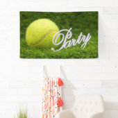 Tennis met bal op groen gras spandoek (Insitu)