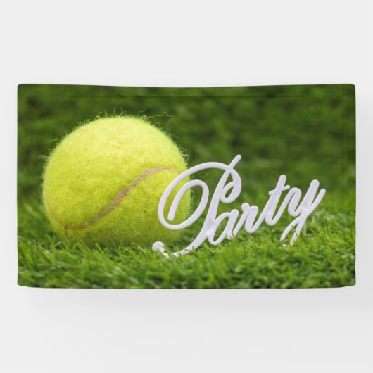 Tennis met bal op groen gras spandoek (Horizontaal)