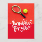 Tennis met racket en ballen op rood voor speler briefkaart (Voorkant)
