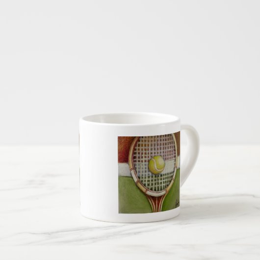 Tennis Racket met Ball Laying over Court Espresso Kop (Voorkant rechts)