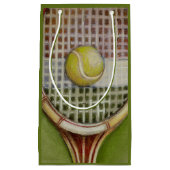 Tennis Racket met Ball Laying over Court Klein Cadeauzakje (Voorkant)
