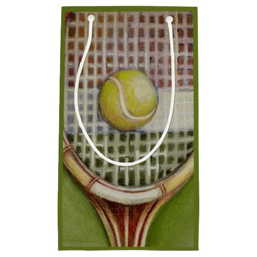 Tennis Racket met Ball Laying over Court Klein Cadeauzakje (Voorkant)
