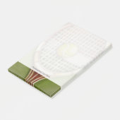 Tennis Racket met Ball Laying over Court Post-it® Notes (Schuin)