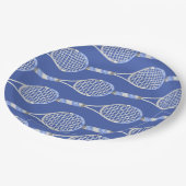 Tennis racket op blauwe achtergrond papieren bordje (Gekanteld)