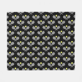 Tennis Seamless Pattern - Racket and Ball on Black Fleece Deken