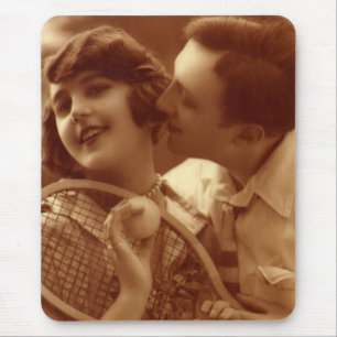 Tennis voor sportieve liefhebbers, Liefde en Roman Muismat