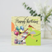 Tennis-vrouw speelt Happy Birthday op geel (Staand voorkant)