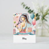 Tennis Woman Player met Happy Birthday-woord Briefkaart (Staand voorkant)