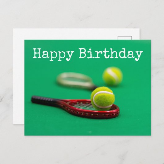 Tennisbal en rode racket op groene Happy Birthday Briefkaart (Voorkant / Achterkant)