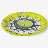 Tennisbal het barsten muur met naam papieren bordje (Gekanteld)