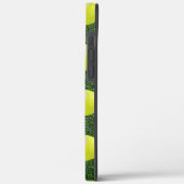 Tennisbal op groen gras Case-Mate iPhone case (Achterkant / Links)
