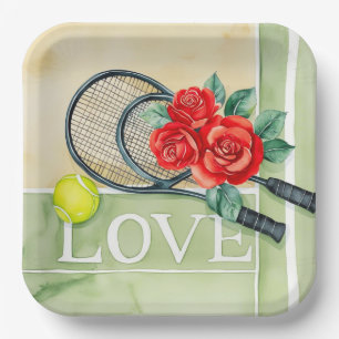 Tennisracket en bal met woord LIEFDE op het veld Papieren Bordje