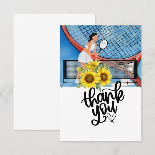 Tennisvrouw speler op de baan bedankkaart (Voorkant / Achterkant)