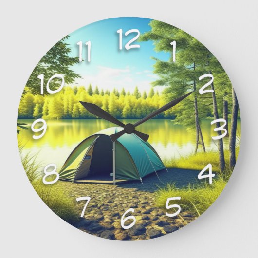 Tent in een prachtig bos bij een meer grote klok (Voorkant)