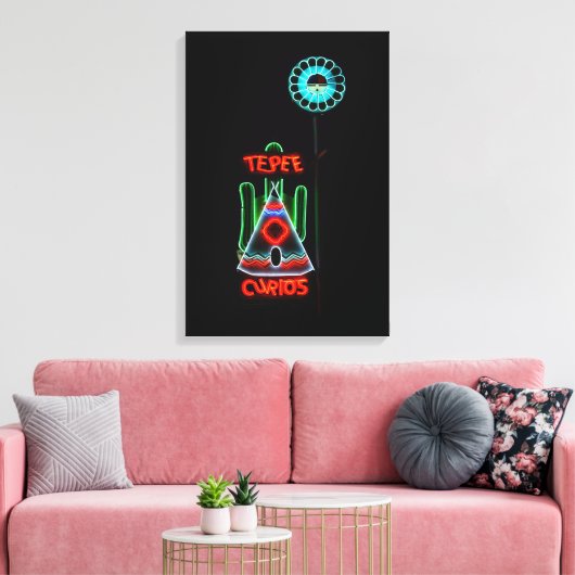 Tepee Curios Neon Sign, Tucumcari, New Mexico Canvas Afdruk (Insitu (Woonkamer))