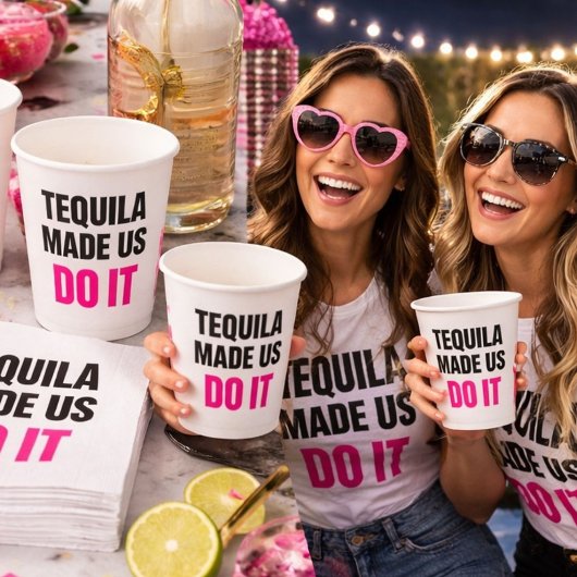 Tequila Made Us Do It | Bride Squad Drinking Papieren Bekers