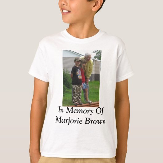 ter nagedachtenis van Marjorie Brown T-shirt (Voorkant)