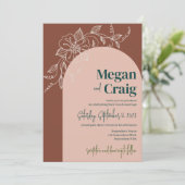 Terracotta Arch Floral Boho Rustic Wedding Invite Kaart (Staand voorkant)