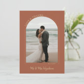 Terracotta Arch Wedding Photo Love & Bedankt (Staand voorkant)