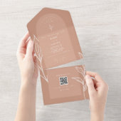 Terracotta Arch Wedding QR Code RSVP All In One Uitnodiging (Afscheurbaar)