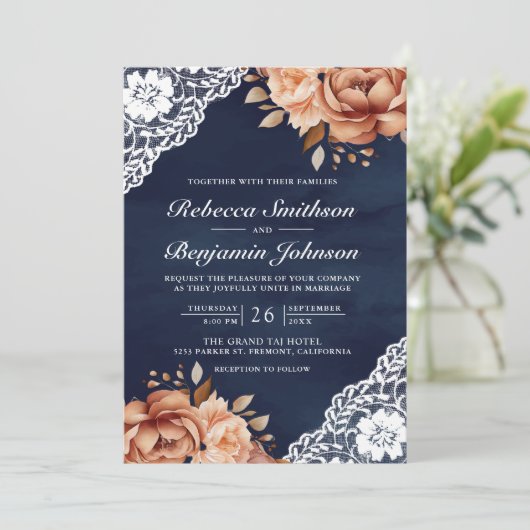 Terracotta Bloemenkraag Navyblauw QR-code Trouwen Kaart (Staand voorkant)