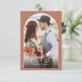 Terracotta Boho Boog Fotobruiloft Bedankkaart (Staand voorkant)