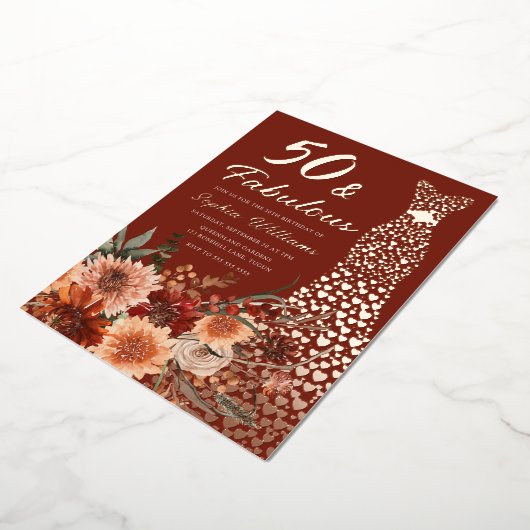 Terracotta Boho Roos Gouden Jurk 50e Verjaardag Folie Uitnodiging (Gedraaid)