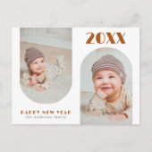 Terracotta Bold Typografie Nieuwjaar 2 Foto Feestdagenkaart (Voorkant)