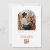 Terracotta boog. Elegante minimalistische bruiloft Kaart (Achterkant)