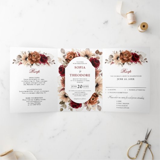 Terracotta Bourgondië Mauve Bloemige Geometrische Drieluik Aankondiging (Binnen)