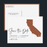 Terracotta California Kaart QR Code Opslaan van de<br><div class="desc">Nodig uw geliefden uit voor uw bruiloft in Californië op een slanke, moderne manier met deze QR-code Save the Date-Briefkaart, met een minimalistisch silhouet van de staatskaart van Californië. Of u nu een glamoureus feest in Los Angeles plant, een schilderachtig bruiloft in Napa Valley of een kustceremonie langs de prachtige...</div>