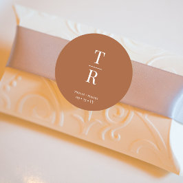 Terracotta Chic Monogrammed Trouwgunst Ronde Sticker