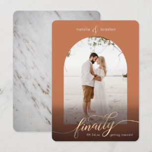 Terracotta eindelijk trouwend & de Foto van het Ve Save The Date