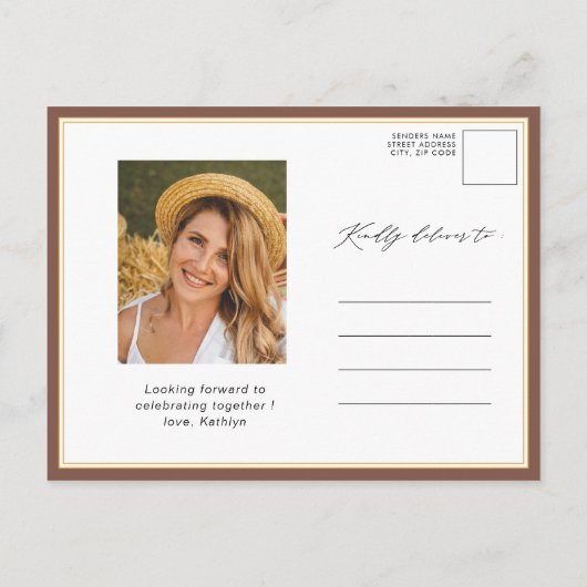 Terracotta Elegant Script Modern Vrijgezellenfeest Uitnodiging Briefkaart (Achterkant)