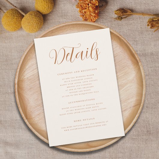 Terracotta Elegant Script Moderne bruiloft details Informatiekaartje