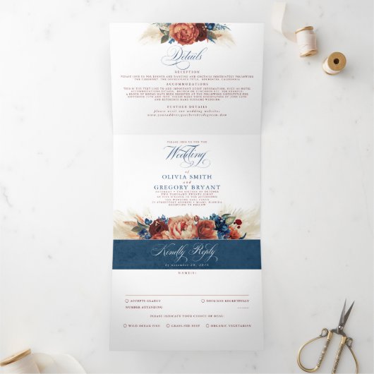 Terracotta en Navy Blue Elegant Boho Wedding Drieluik Uitnodiging (Binnen)