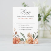 Terracotta en smaragdgroene rustieke bloemige trou RSVP kaartje (Staand voorkant)