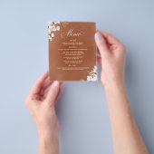 Terracotta en witte bloemen Boho bruiloftsmenu Flyer (Hand)