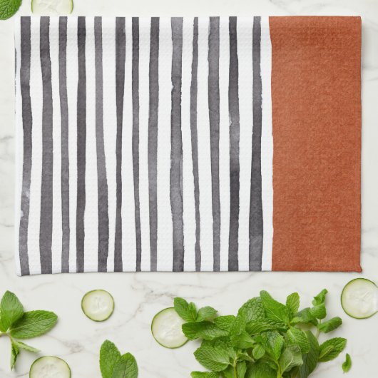 Terracotta en zwarte witte strepen   theedoek (Gevouwen)