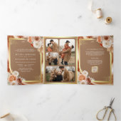 Terracotta Floral Pampas Gold Beige Wedding Drieluik Uitnodiging (Binnen)