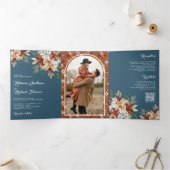 Terracotta Floral Wildflower Dusty Blue Wedding Drieluik Uitnodiging (Binnen)