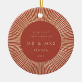 Terracotta Gold Sunburst Art Deco Eerste Kerstdag Keramisch Ornament (Voorkant)