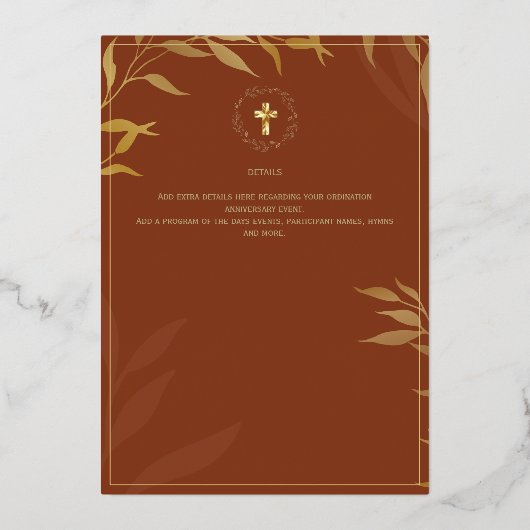 Terracotta Goud Katholieke Trouw Elegant Formeel Folie Uitnodiging (Achterkant)