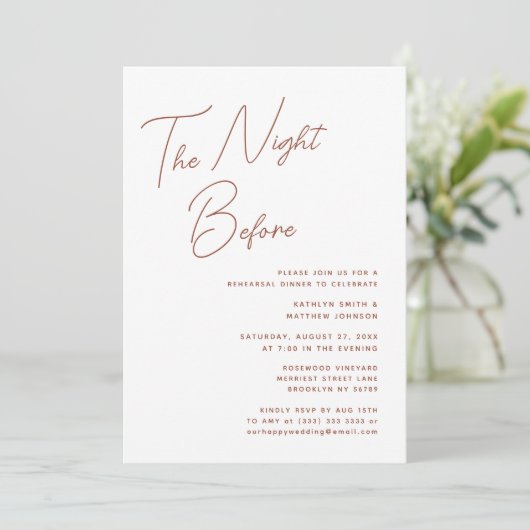 Terracotta grillig script chic de avond ervoor kaart (Staand voorkant)